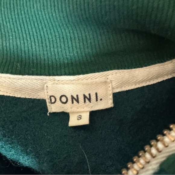 DONNI. Curly Half Zip Pullover in Green S - Picture 6 of 9